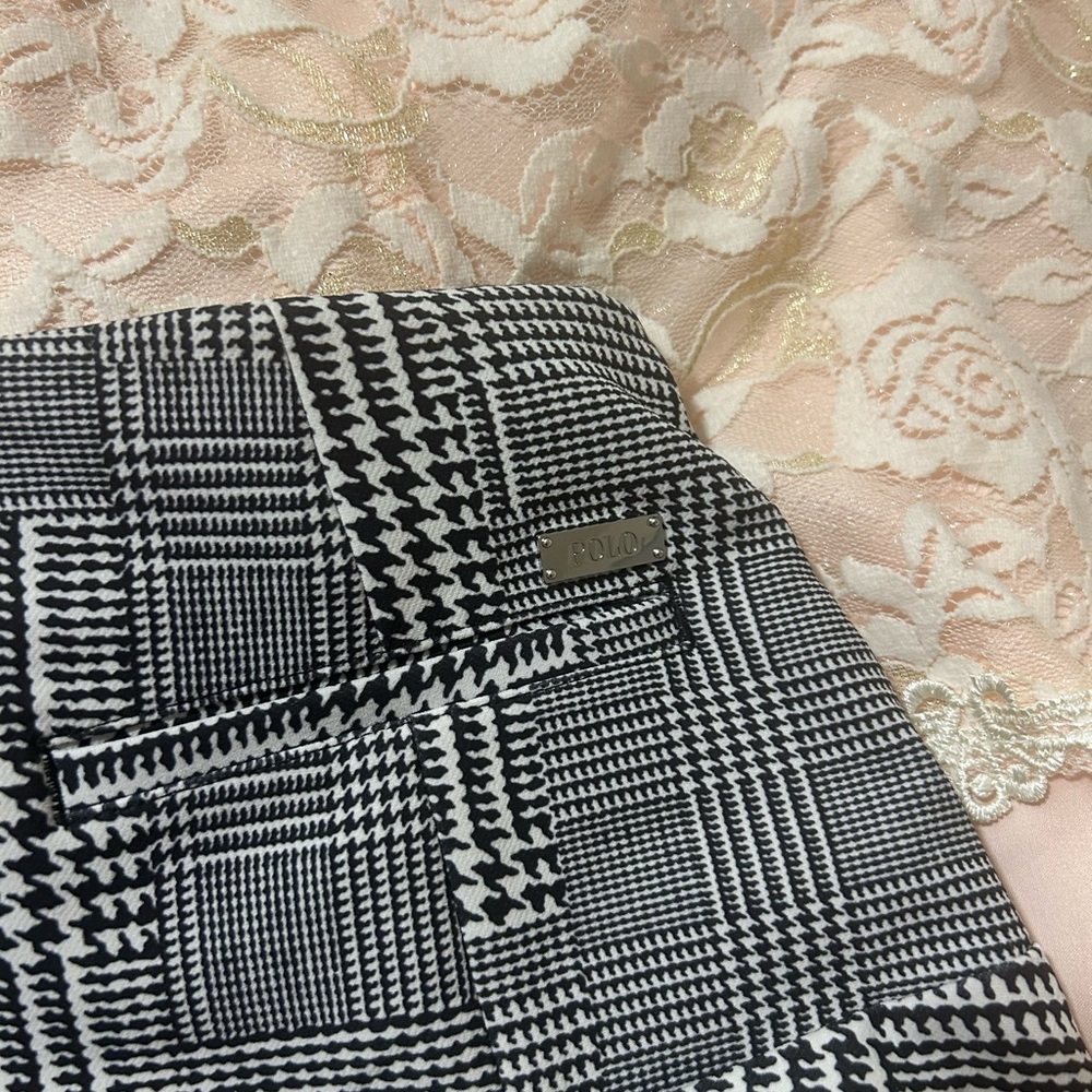 Polo Golf Black and White Skirt - Picture 3 of 7